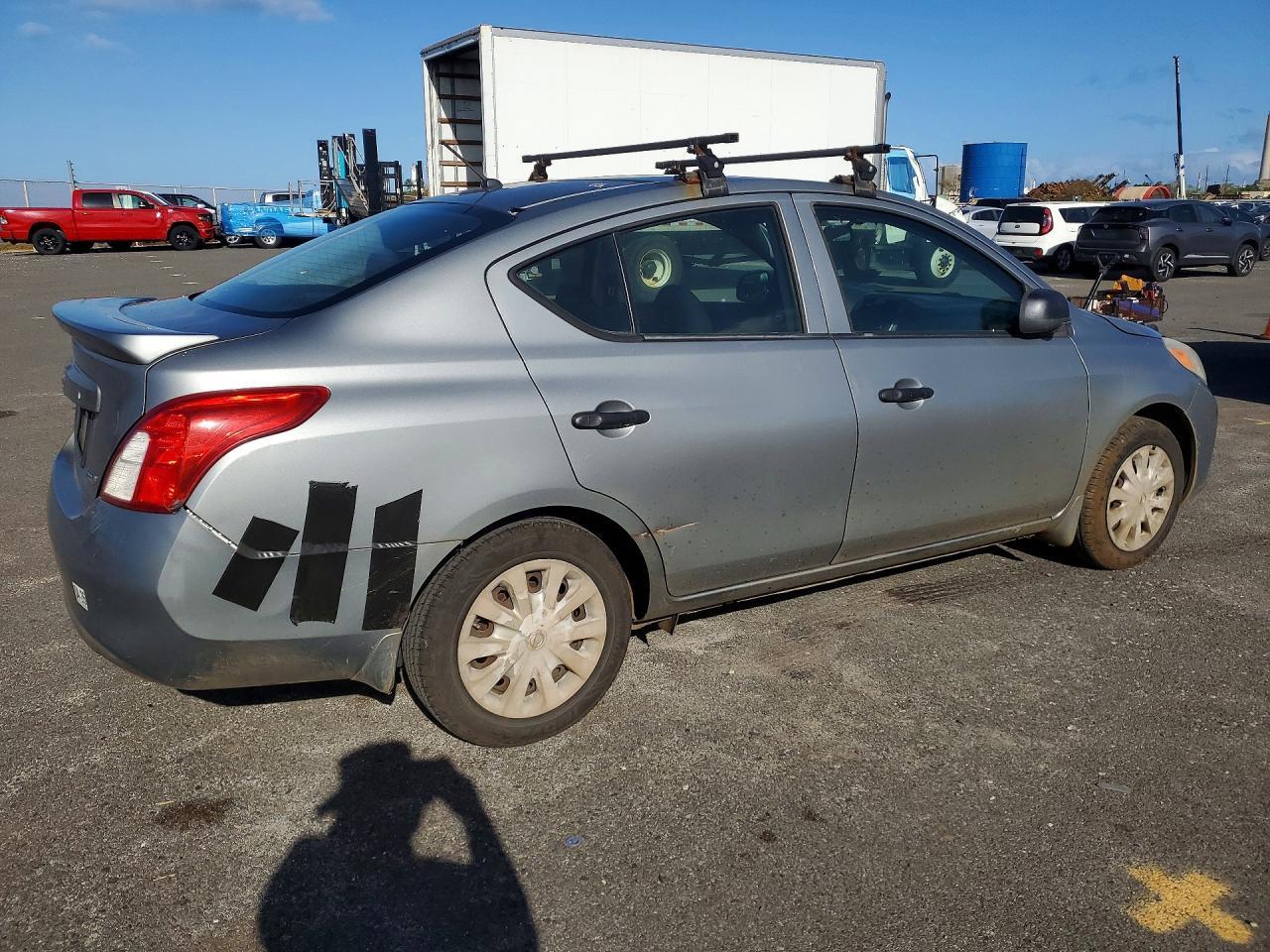 2014 Nissan Versa 1.6 S Plus - Image 3