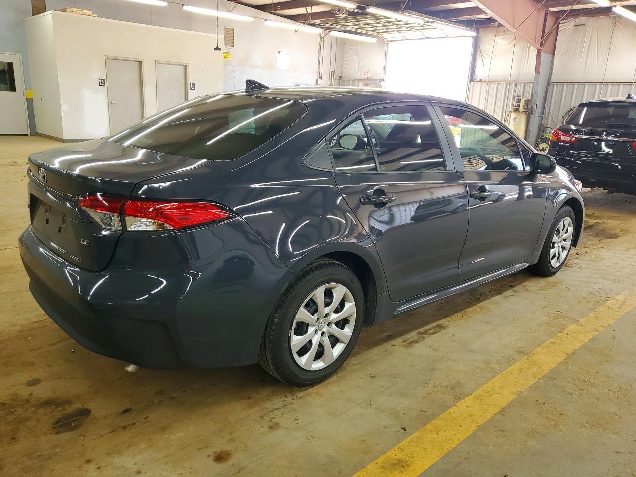 2024 Toyota Corolla Le - Фото 3