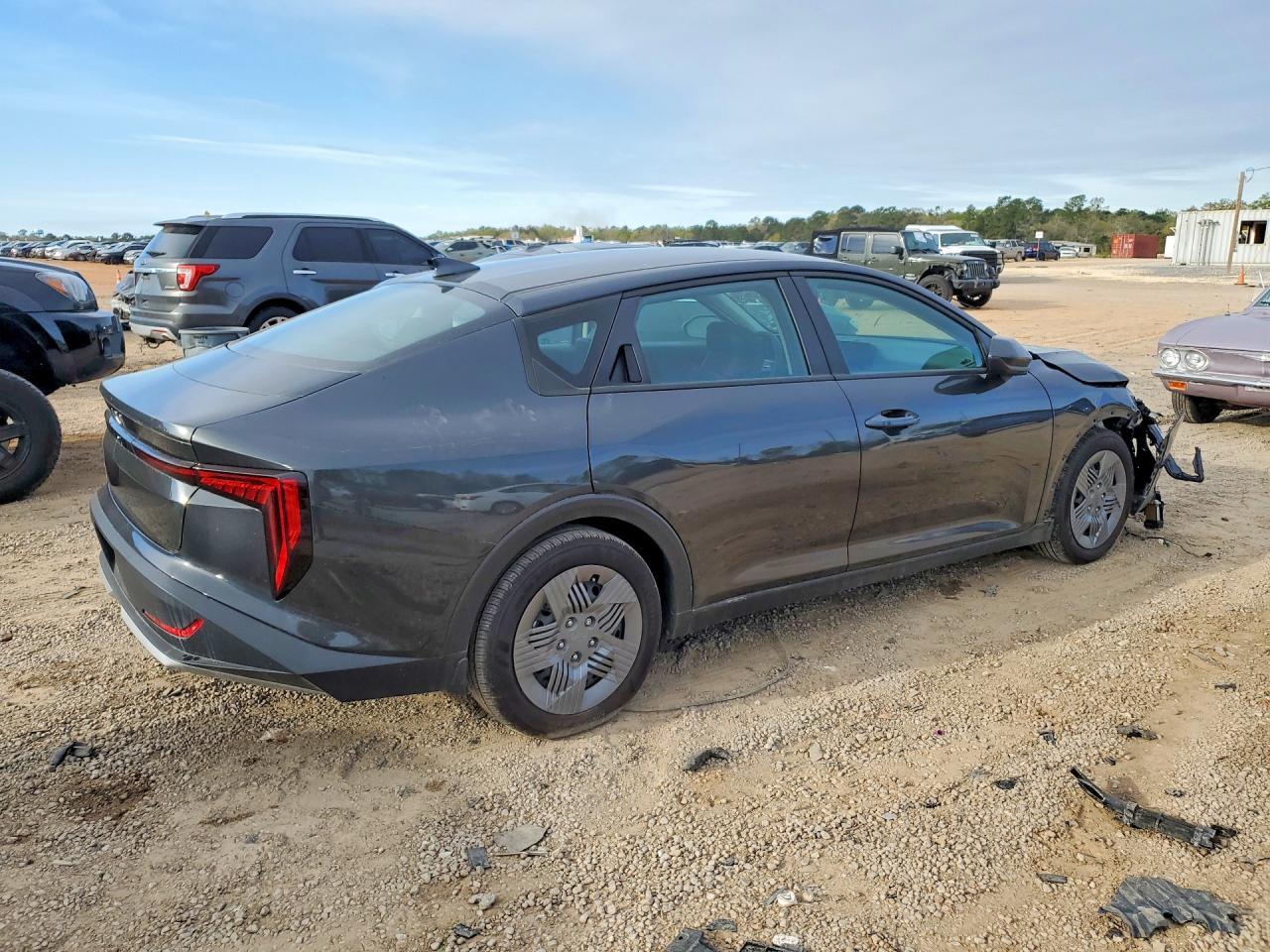 2025 Kia K4 Lx - Фото 3