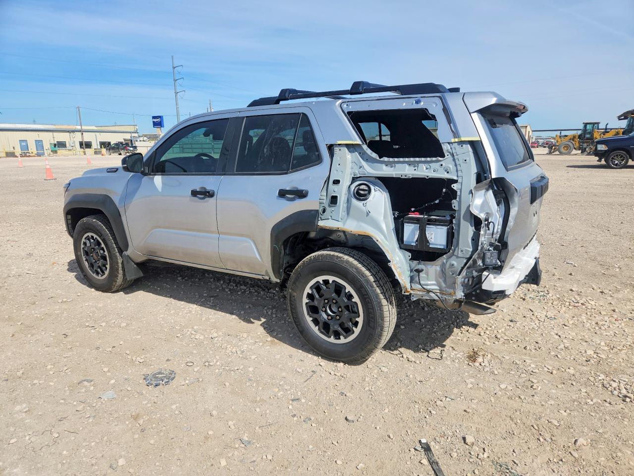 2025 Toyota 4Runner Trd Off-Road Hv - Image 2