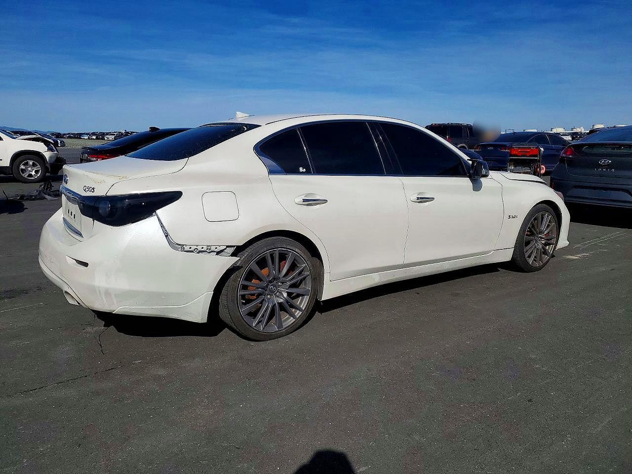 2017 Infiniti Q50 Red Sport 400 - Image 3