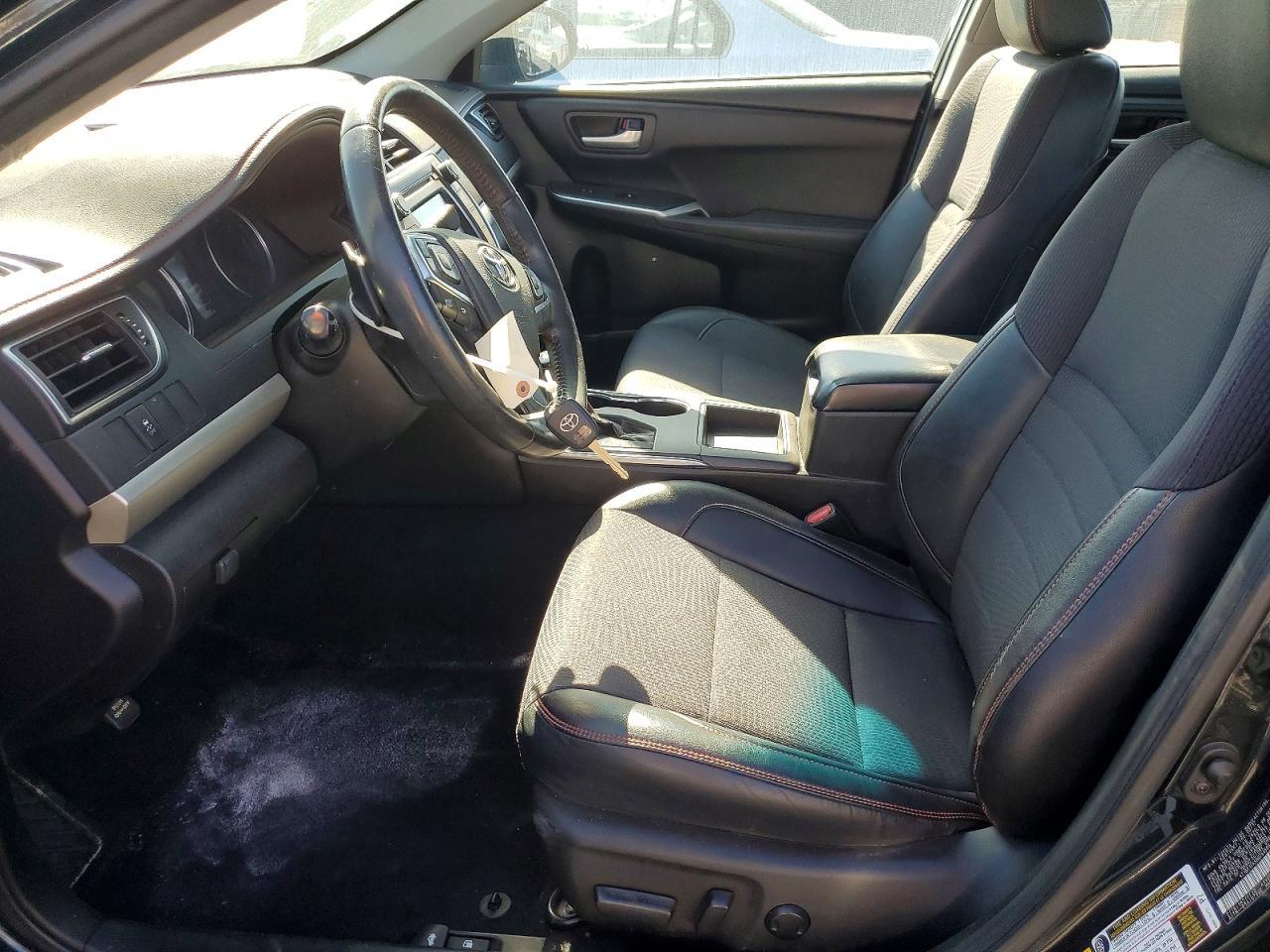 2017 Toyota Camry Se - Фото 7