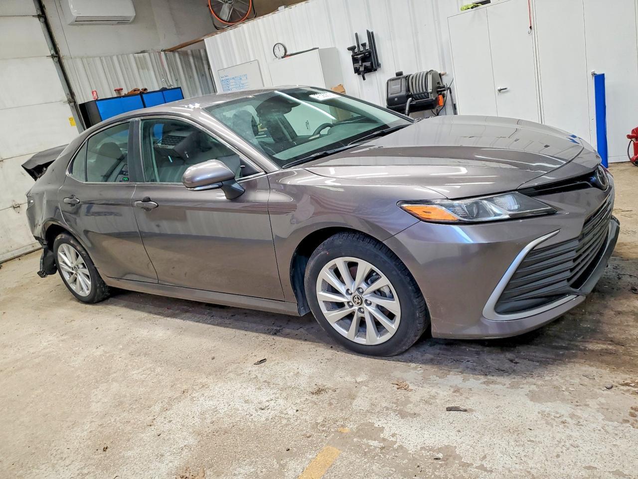 2024 Toyota Camry Le - Image 4