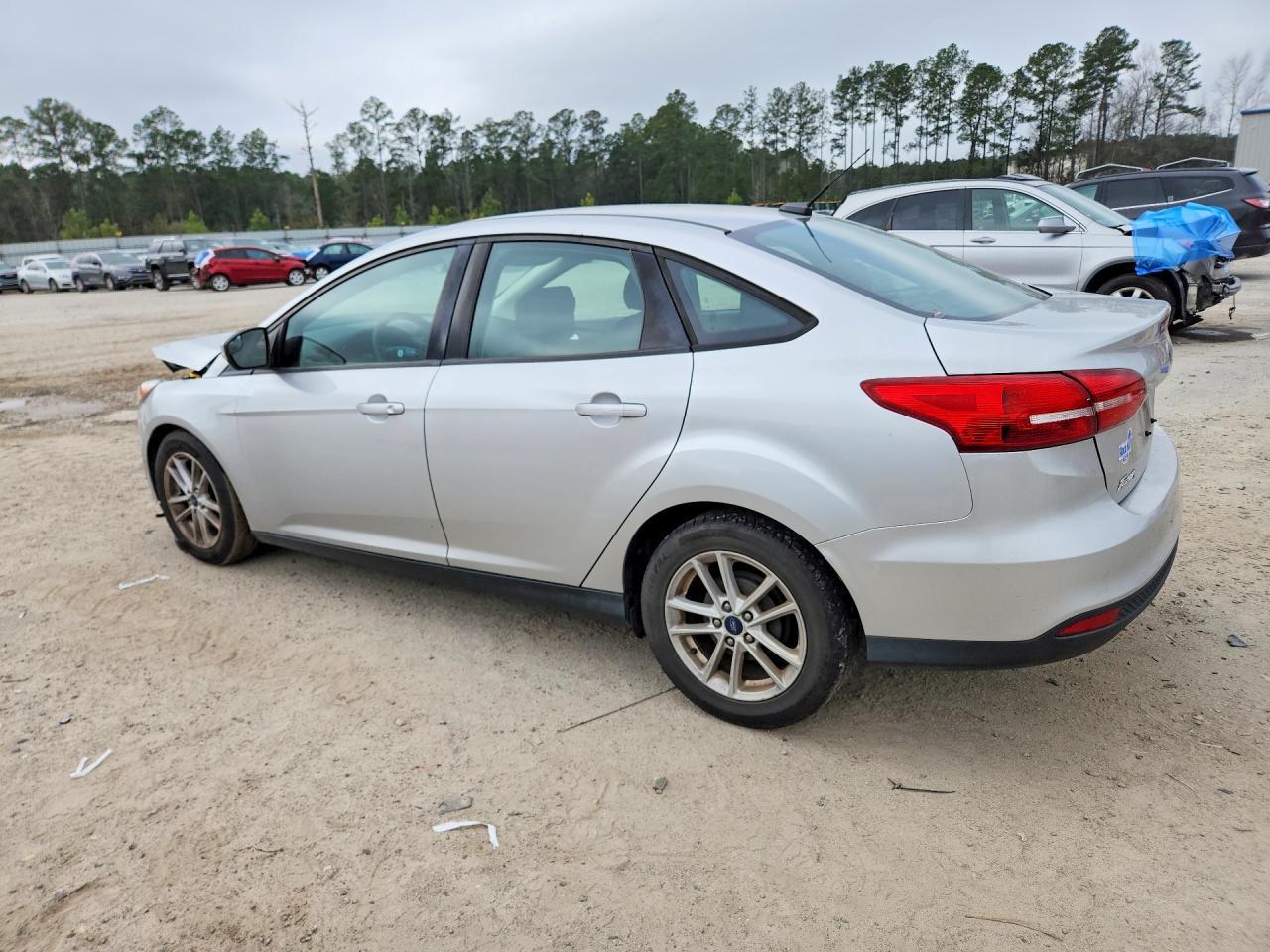 2017 Ford Focus - Фото 2