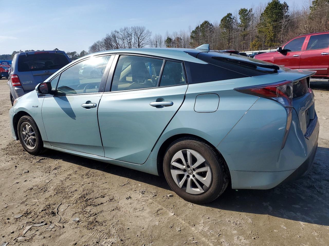 2017 Toyota Prius Four - Фото 2