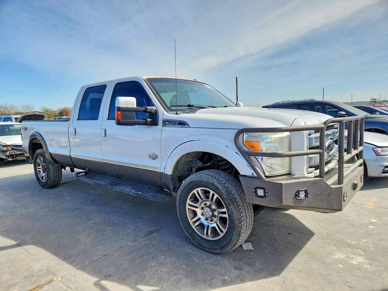 2015 Ford F350 Super Duty - Фото 4
