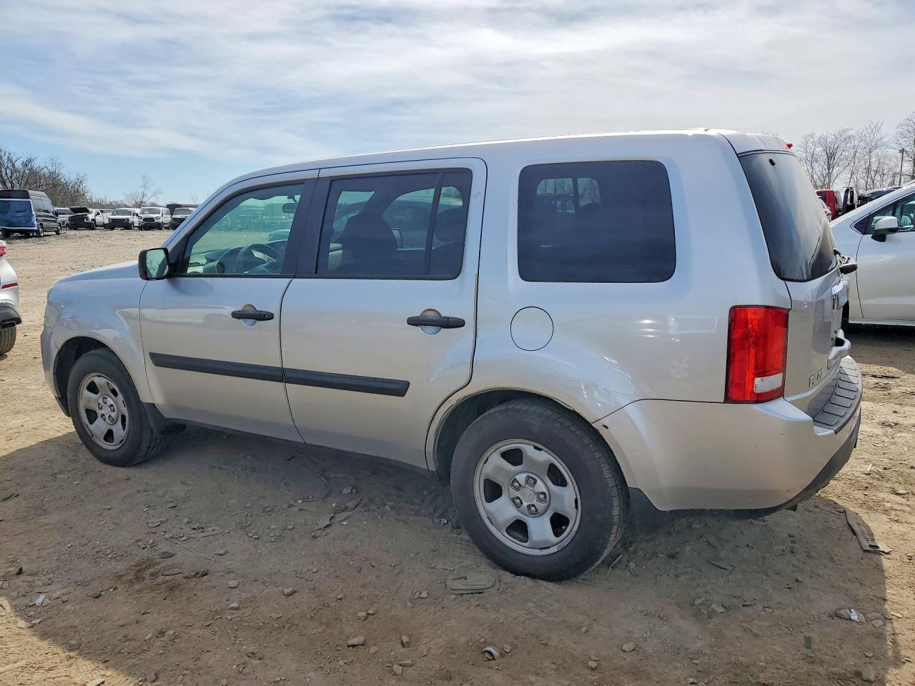 2013 Honda Pilot Lx - Фото 2