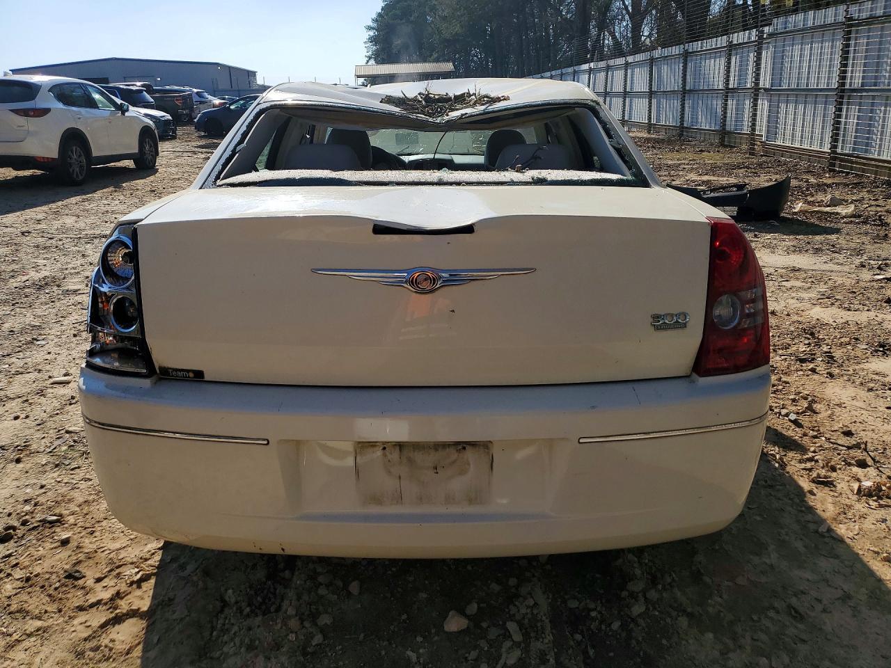 2008 Chrysler 300 Touring - Фото 6