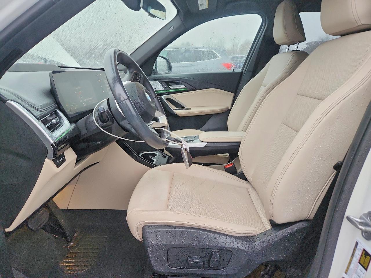 2023 BMW X1 xDrive28I - Image 7