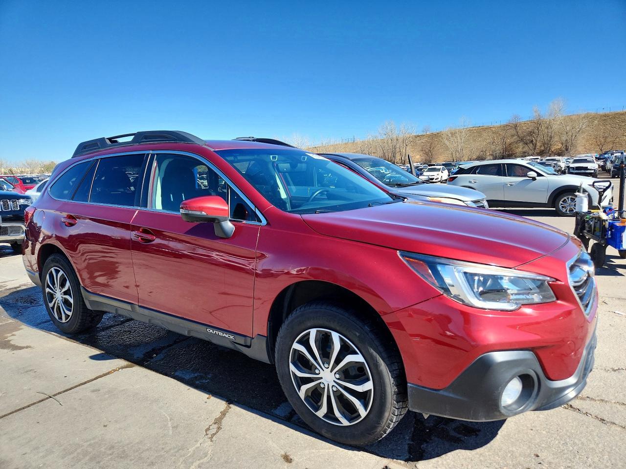 2019 Subaru Outback 2.5I Premium - Image 4
