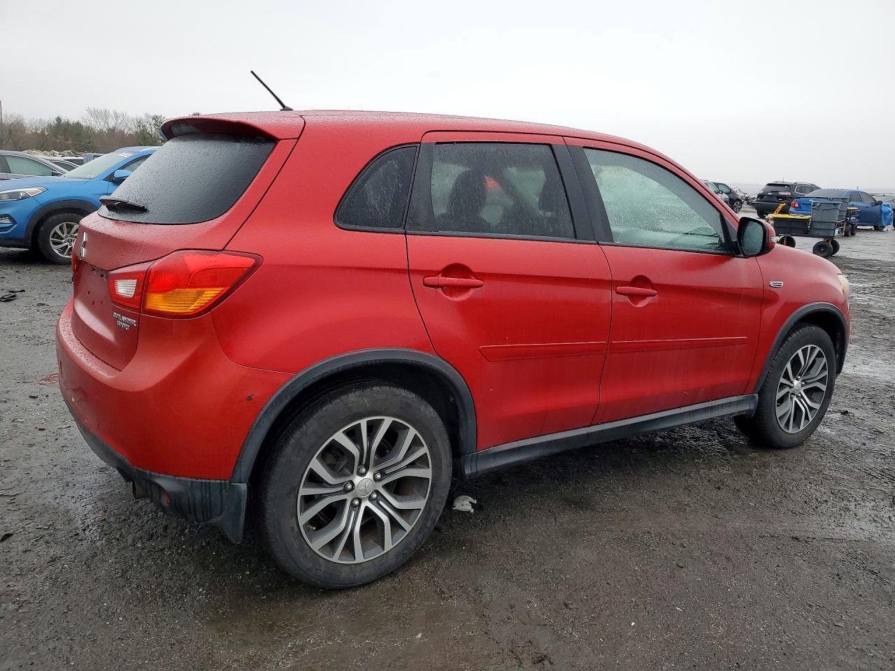 2016 Mitsubishi Outlander Sport Es - Фото 3