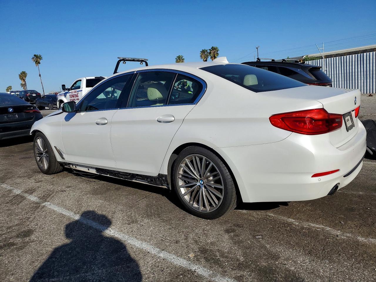 2019 BMW 530 I - Фото 2