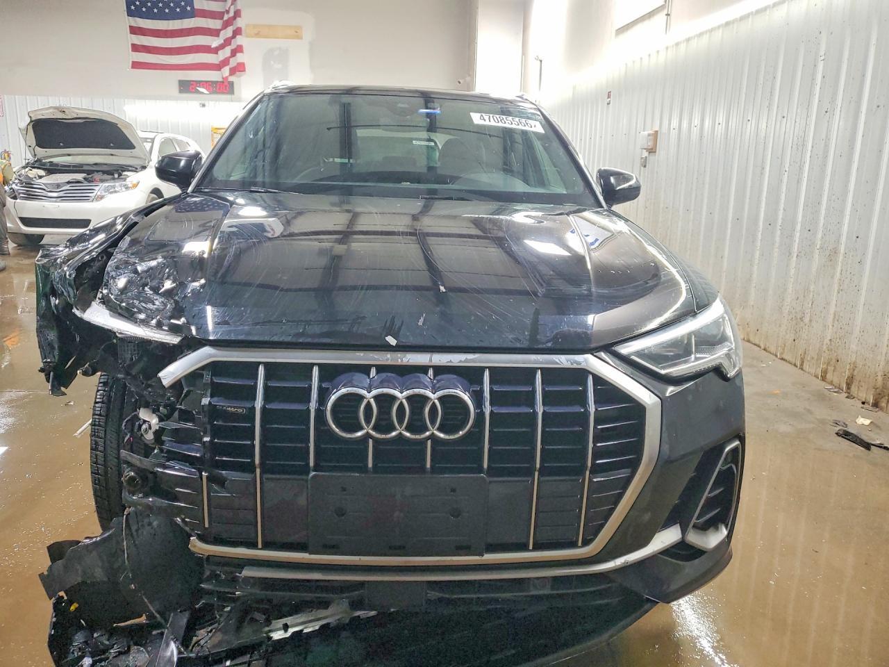 2019 Audi Q3 Premium Plus S-Line - Фото 5