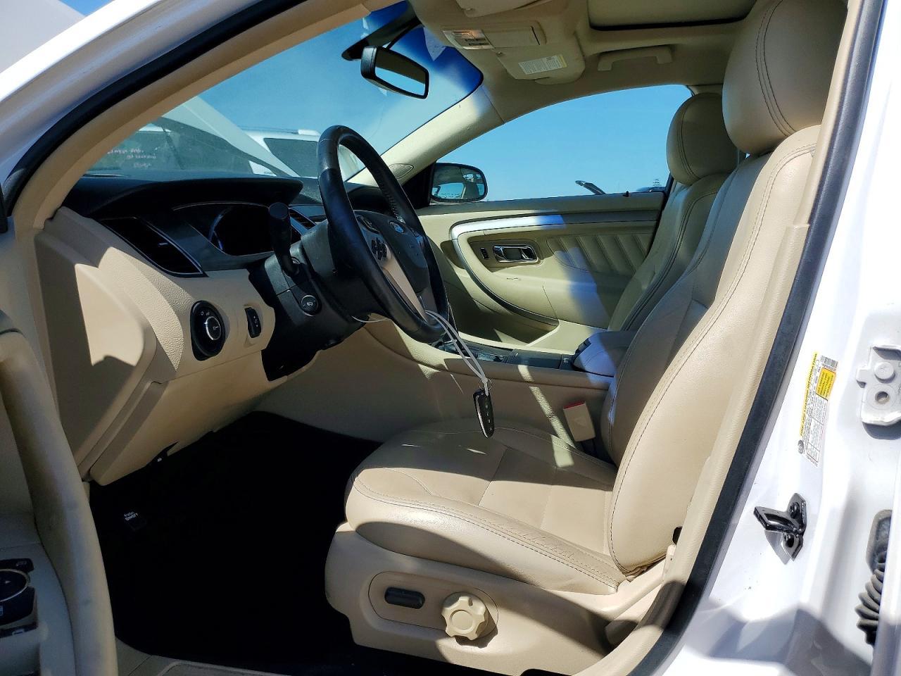 2015 Ford Taurus Sel - Фото 7