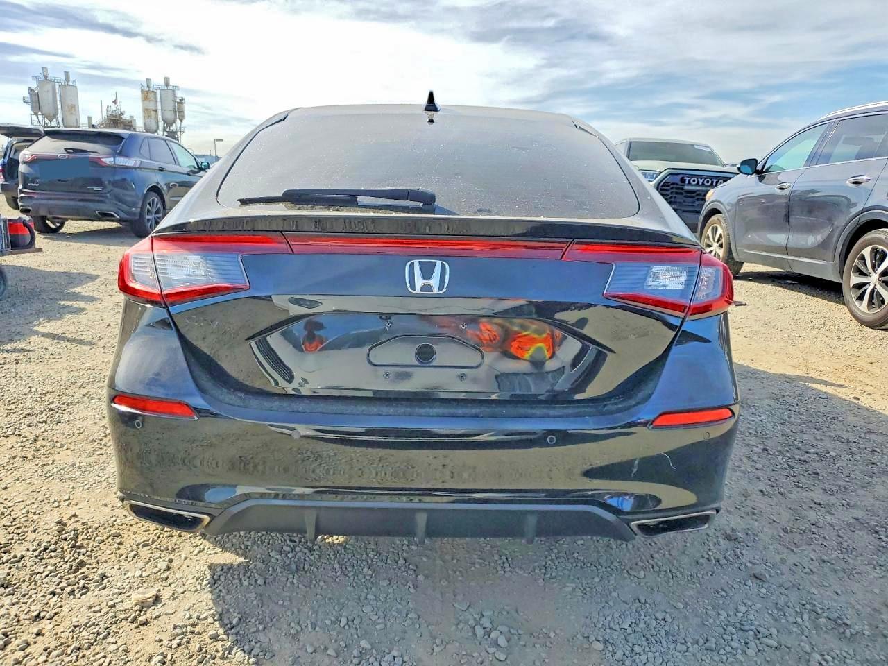 2024 Honda Civic Sport Touring - Image 6