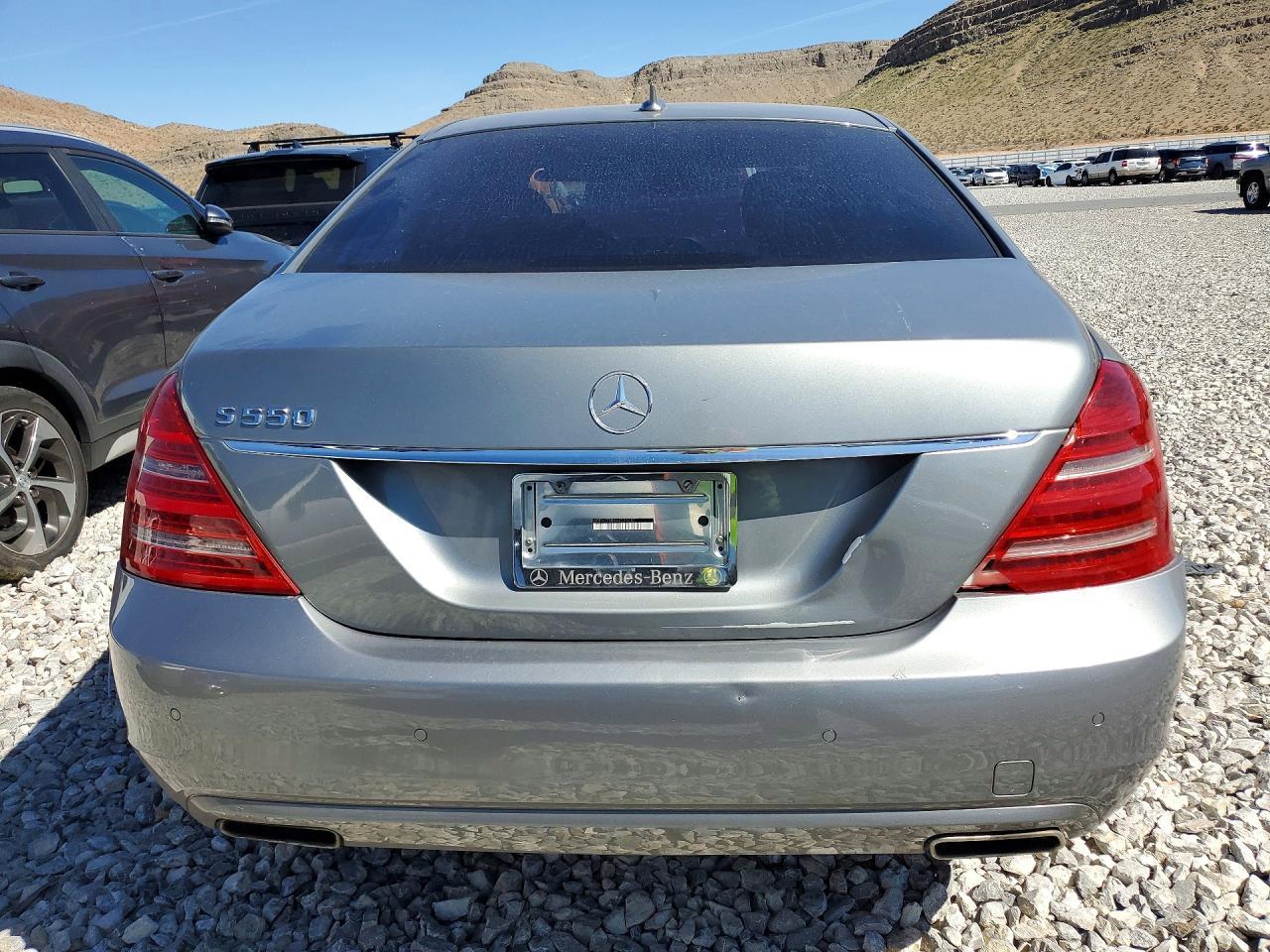 2010 Mercedes-Benz S 550 - Image 6