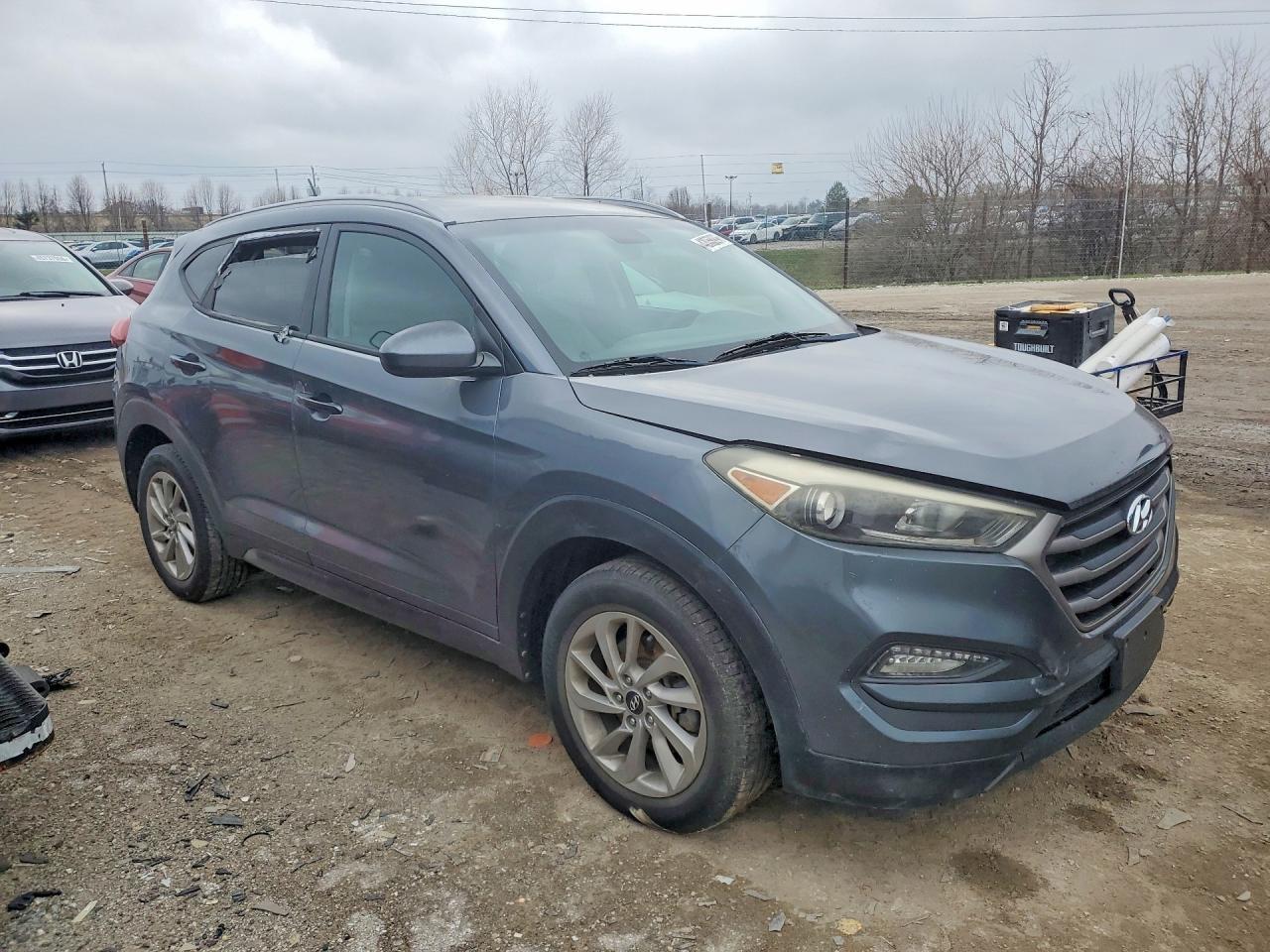 2016 Hyundai Tucson Se - Image 4