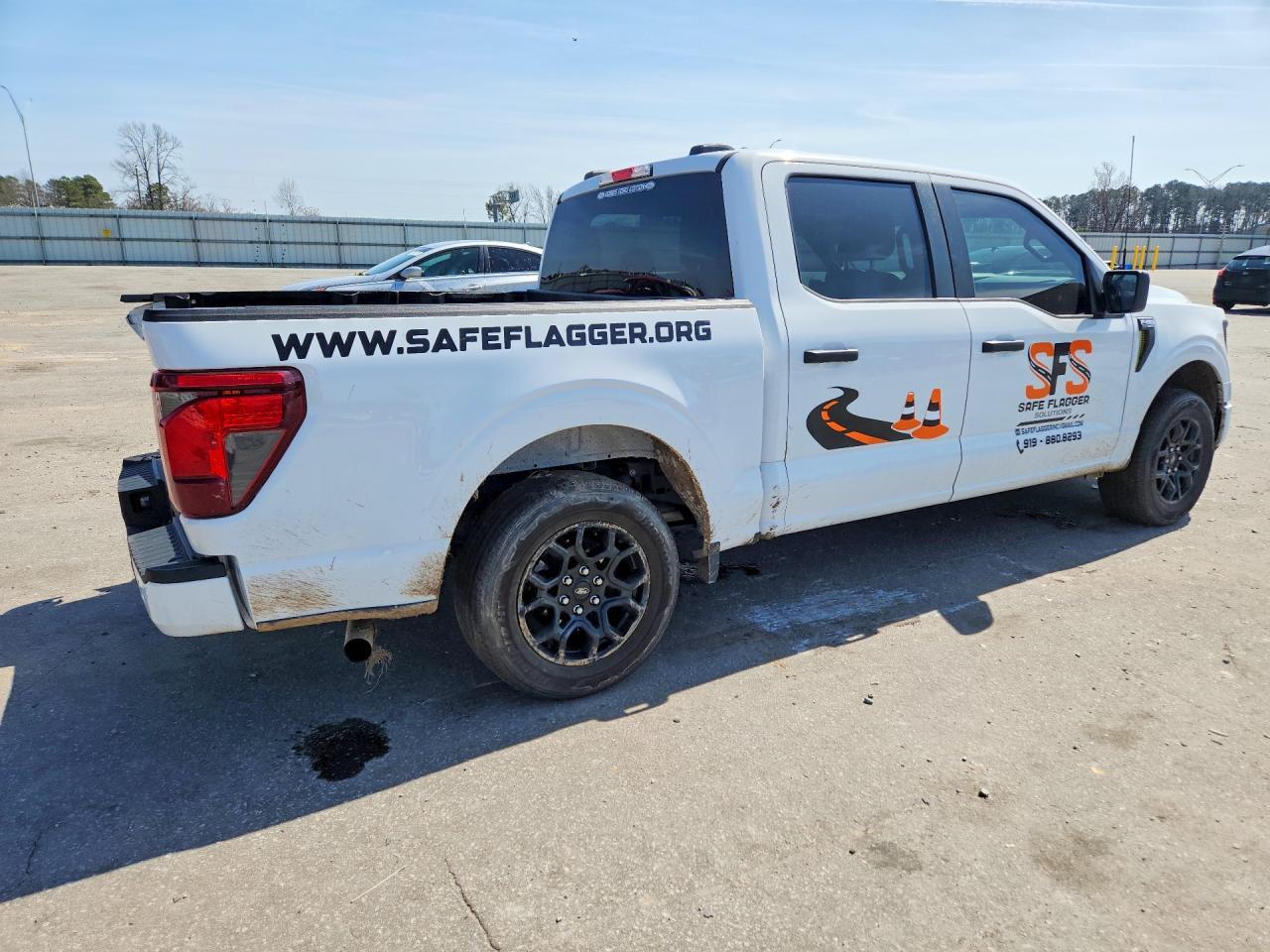 2025 Ford F150 Stx - Фото 3