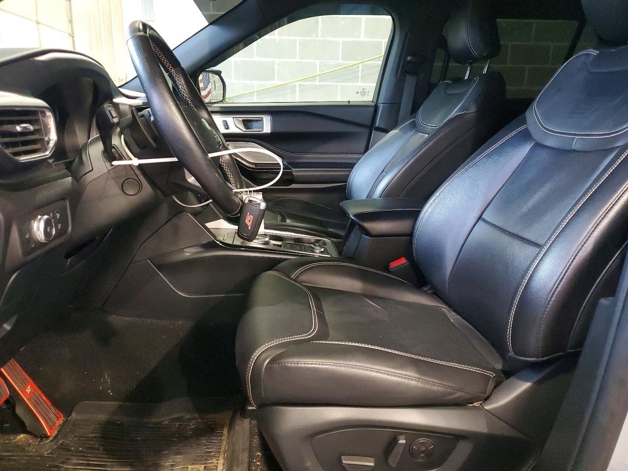2021 Ford Explorer St - Image 7