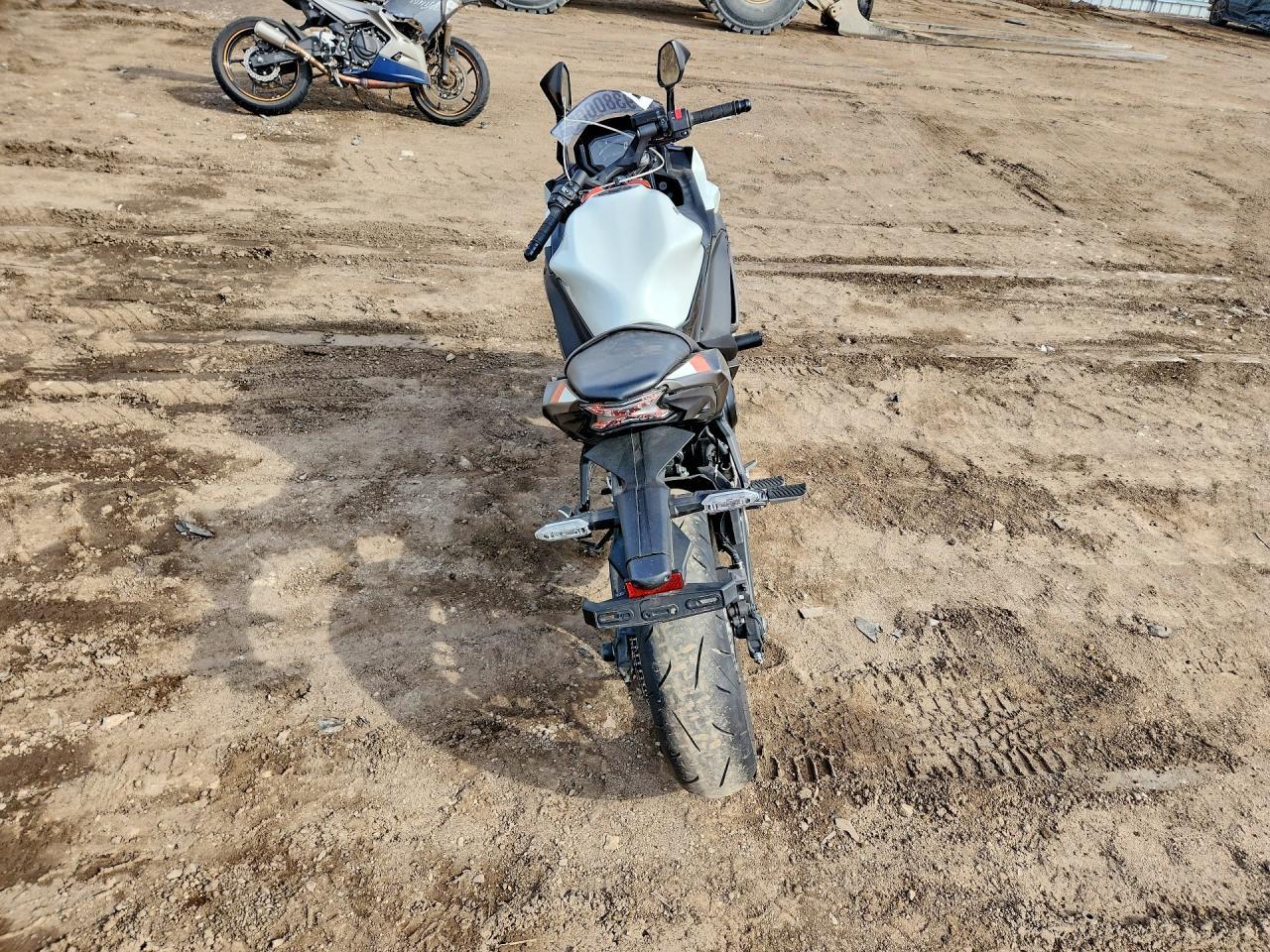 2023 Kawasaki Ex650 - Фото 4