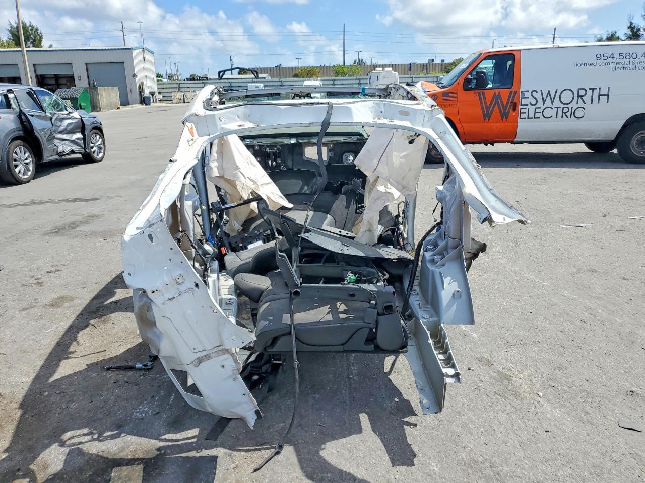 2022 Tesla Model Y - Image 6