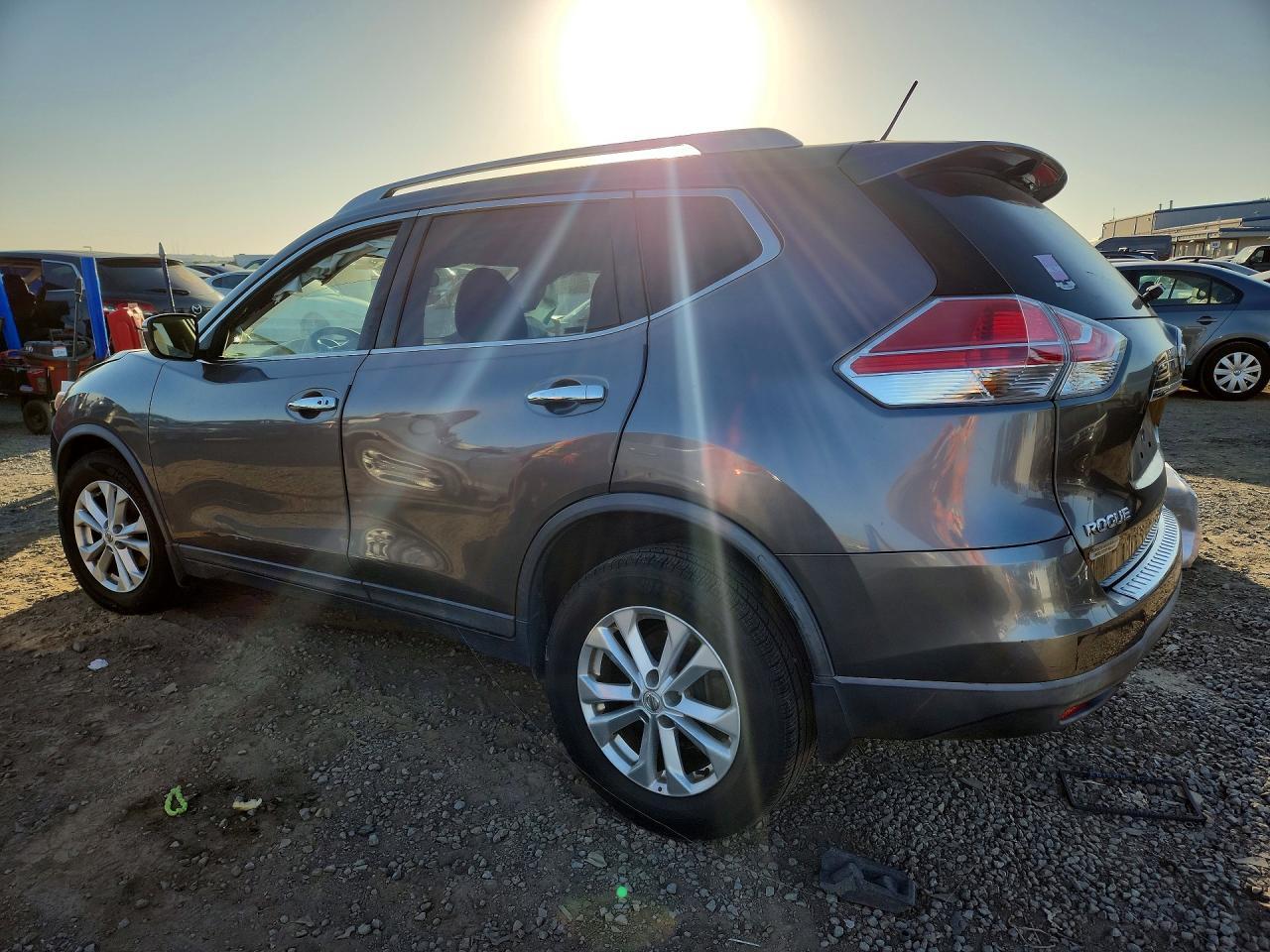 2016 Nissan Rogue Sv - Фото 2