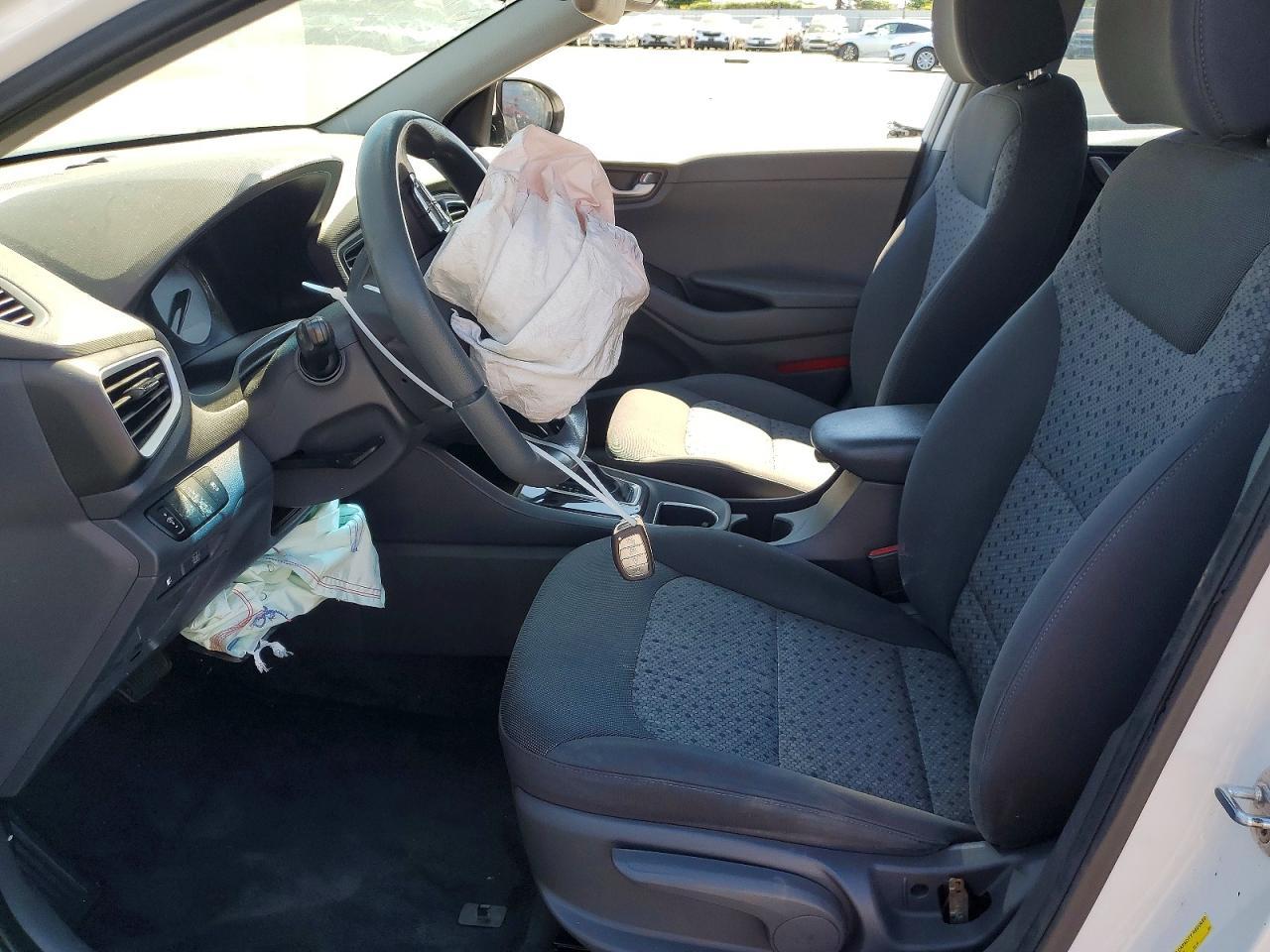 2017 Hyundai Ioniq Hybrid Blue - Фото 7