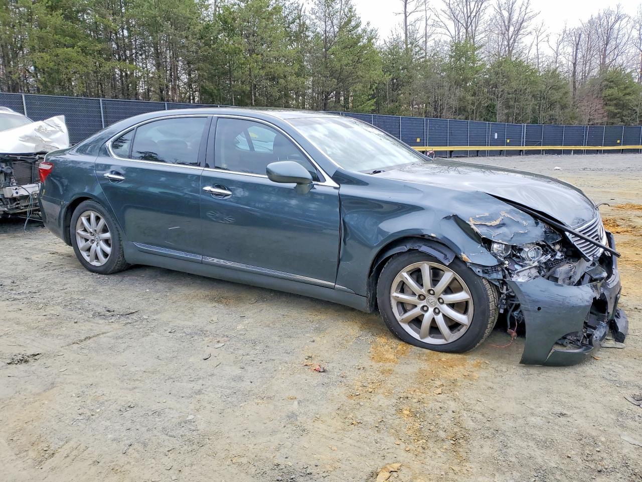 2009 Lexus Ls 460 L - Image 4