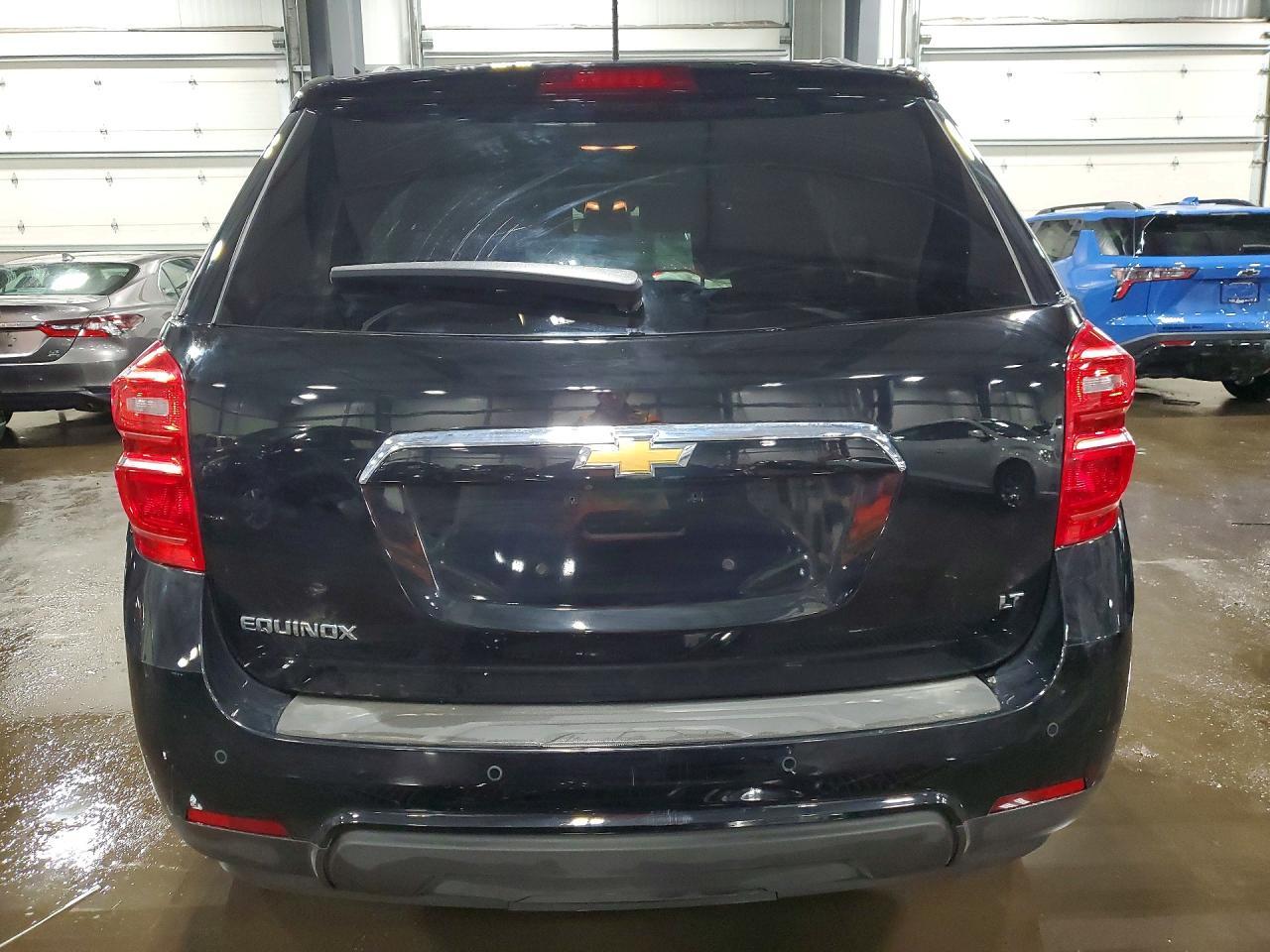 2017 Chevrolet Equinox Lt - Image 6