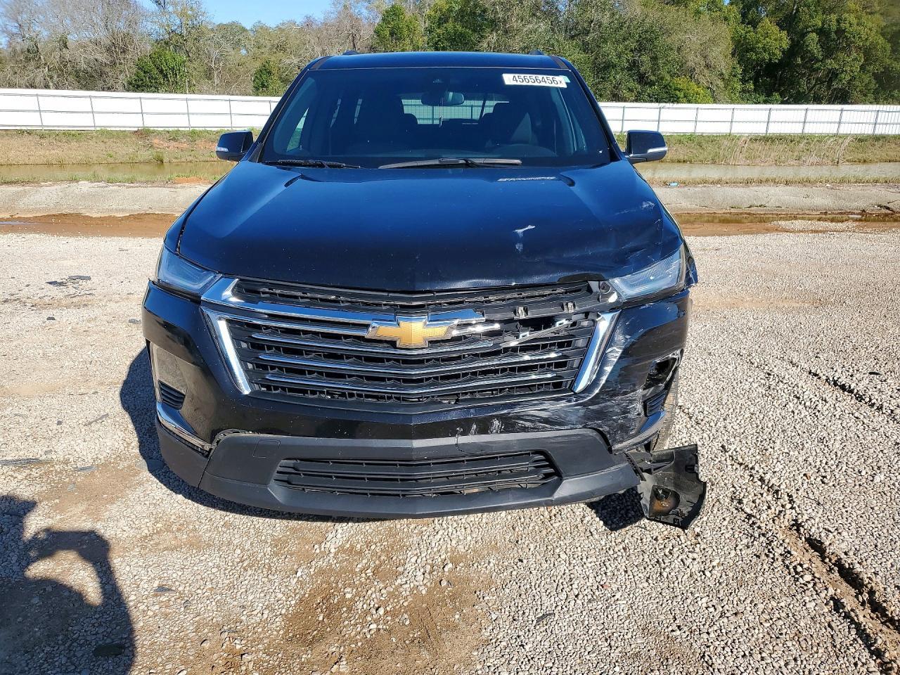 2023 Chevrolet Traverse - Image 5
