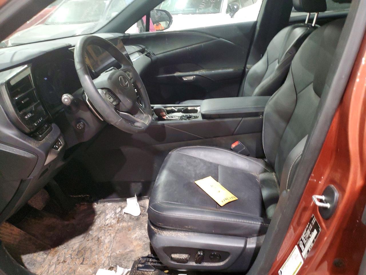 2023 Lexus Rx 350 - Image 7