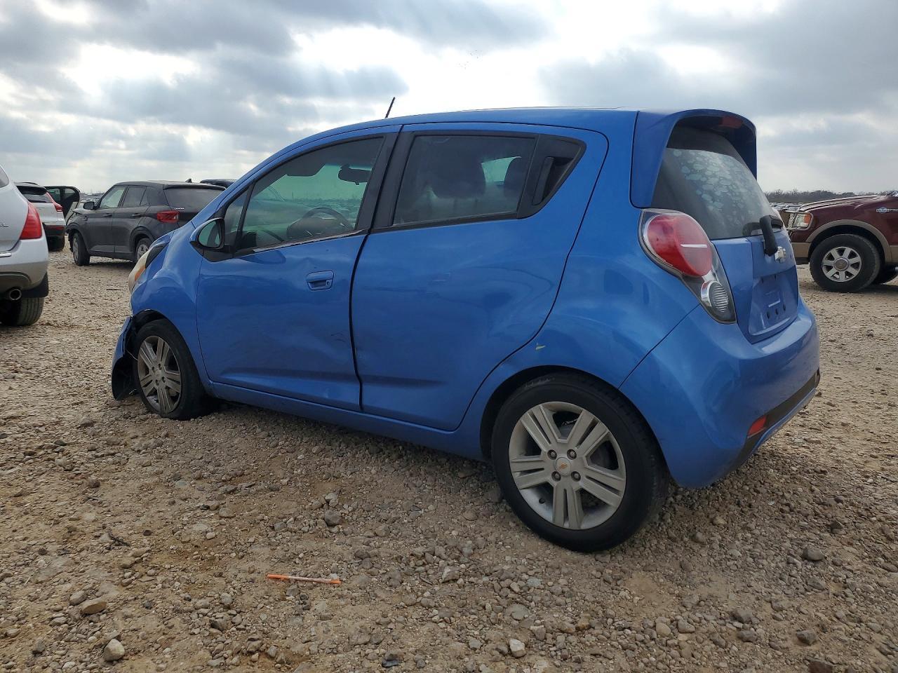 2015 Chevrolet Spark Ls - Image 2