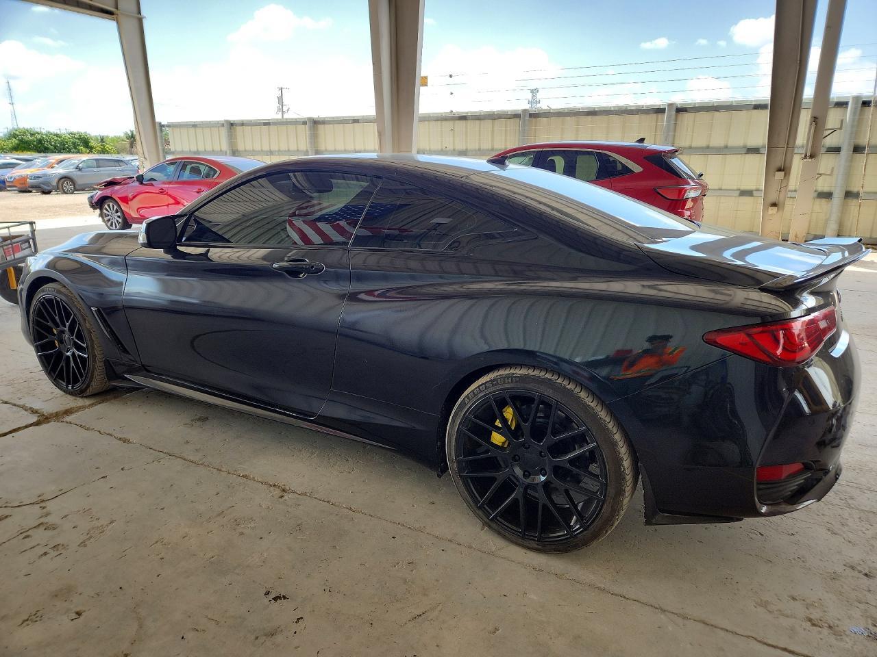 2017 Infiniti Q60 3.0T Premium - Фото 2