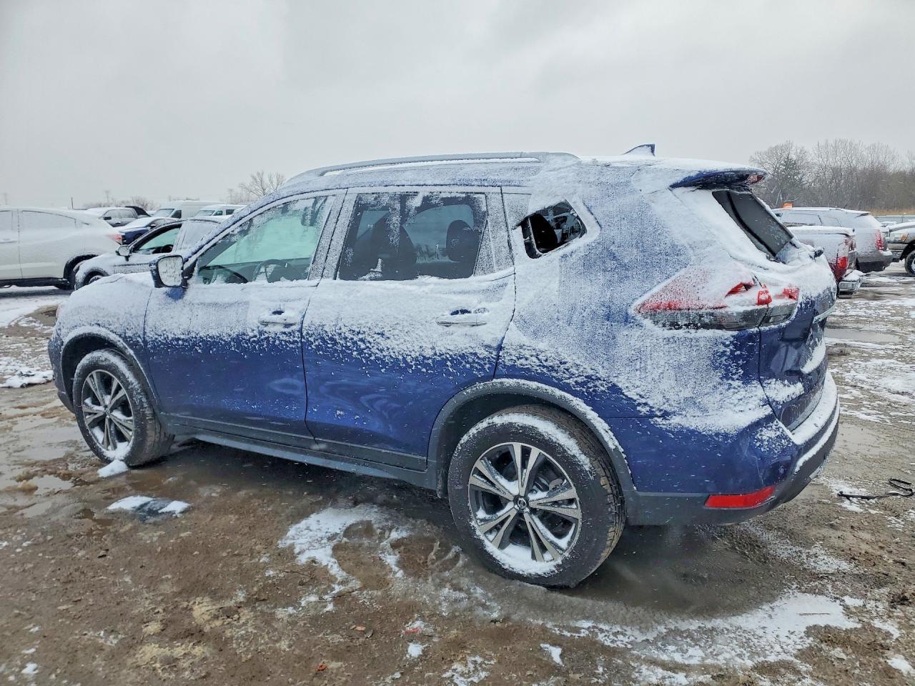 2020 Nissan Rogue Sv - Фото 2