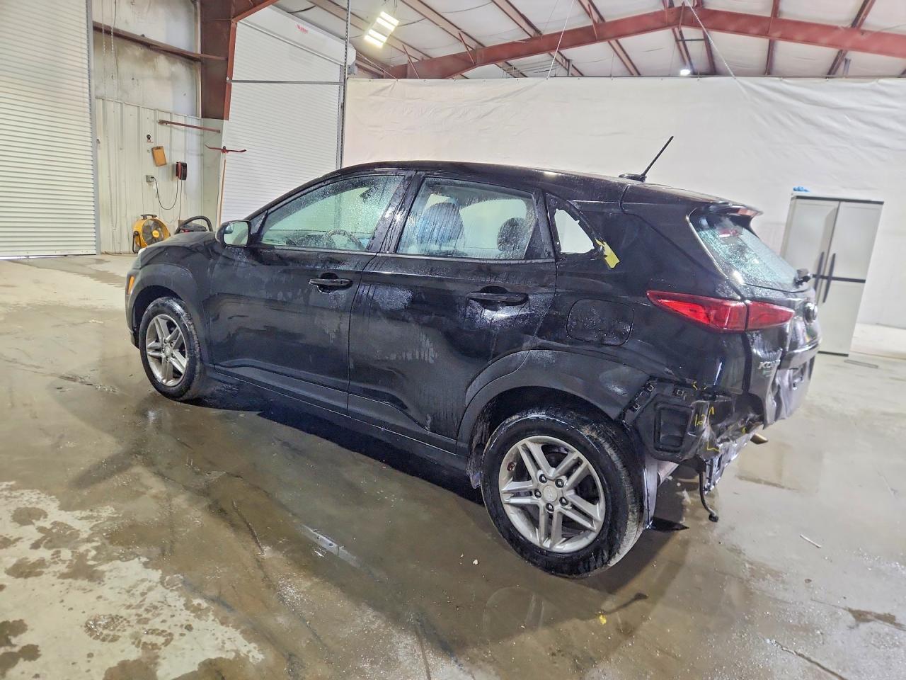 2021 Hyundai Kona Se - Фото 2