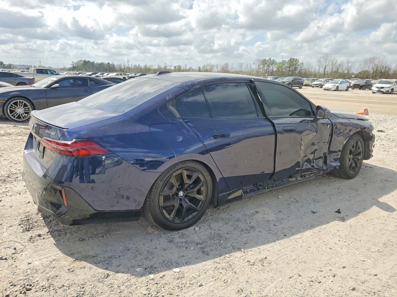 2026 BMW I5 Edrive 40 - Фото 3