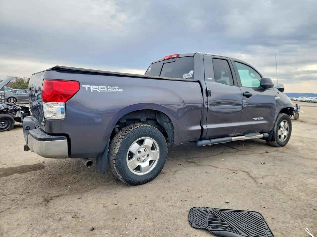 2011 Toyota Tundra Grade - Фото 3