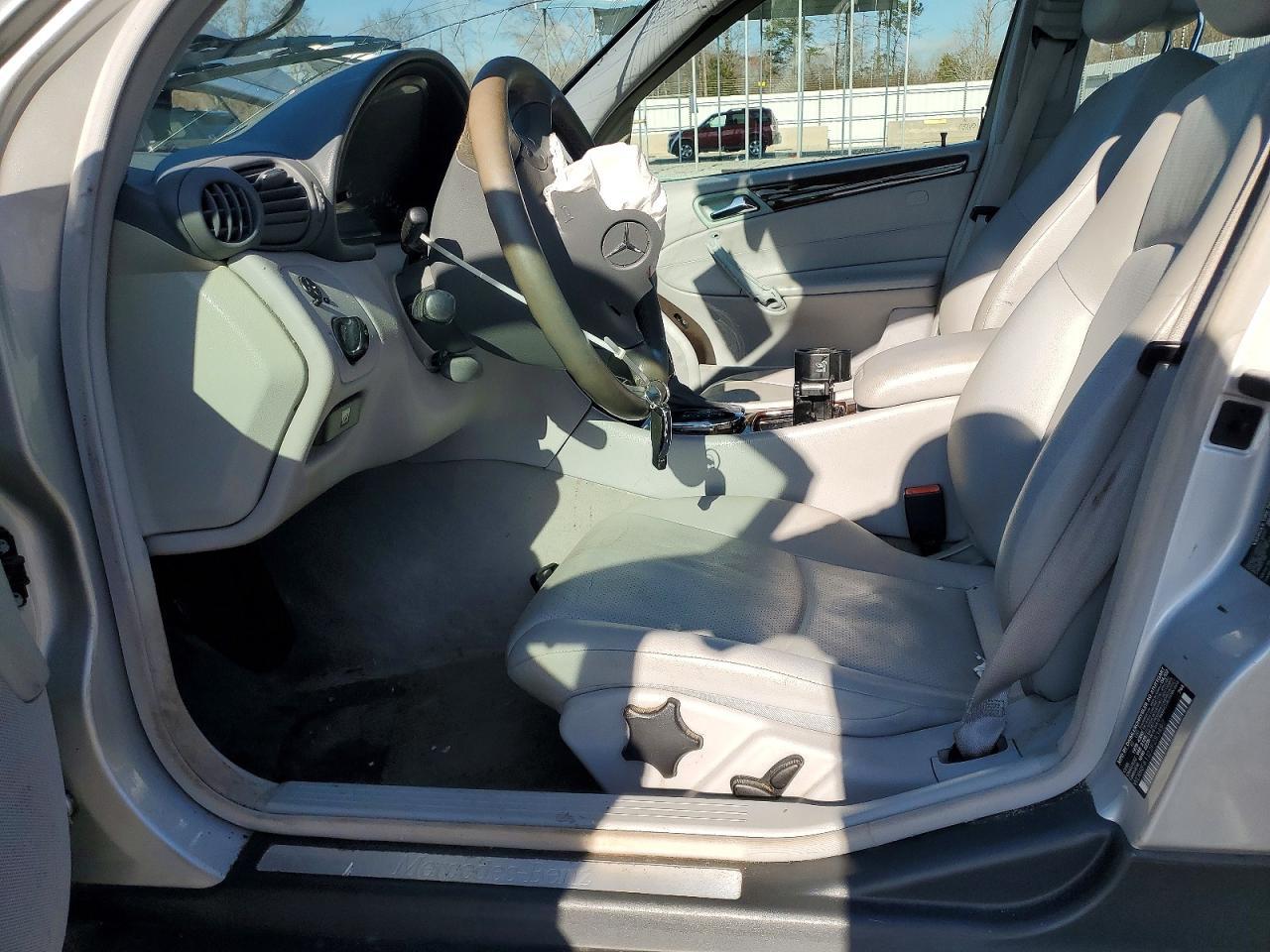 2002 Mercedes-Benz C 240 - Image 7