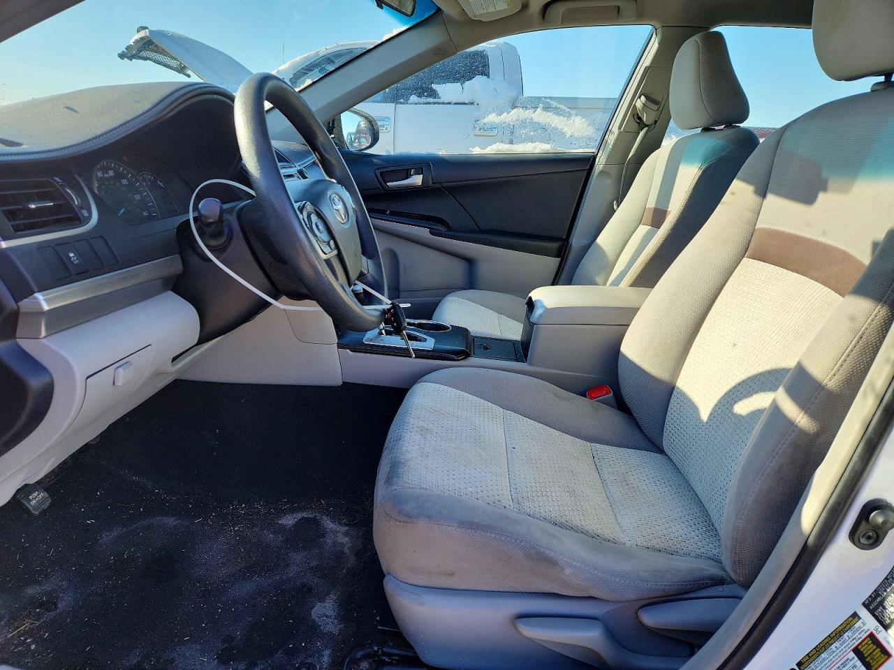 2012 Toyota Camry Le - Фото 7