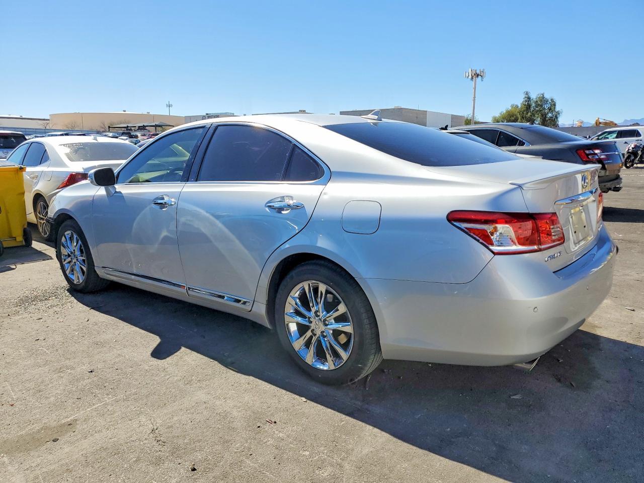 2010 Lexus Es 350 - Фото 2