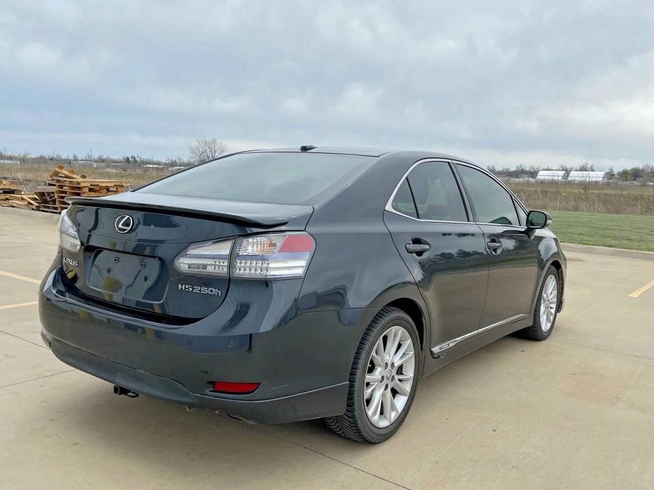 2010 Lexus Hs 250H Premium - Image 4