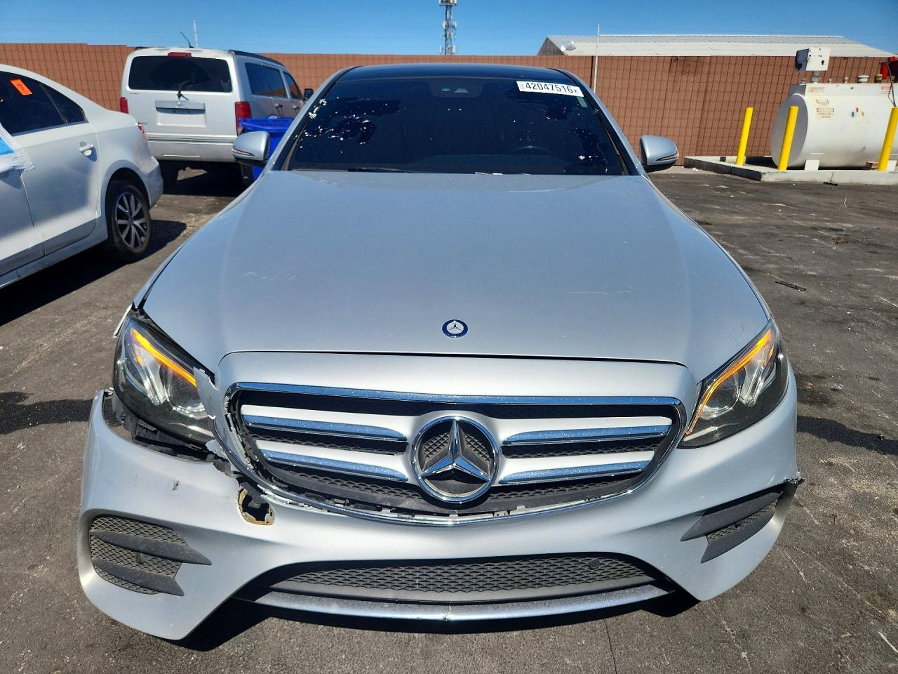 2017 Mercedes-Benz E 300 - Фото 5
