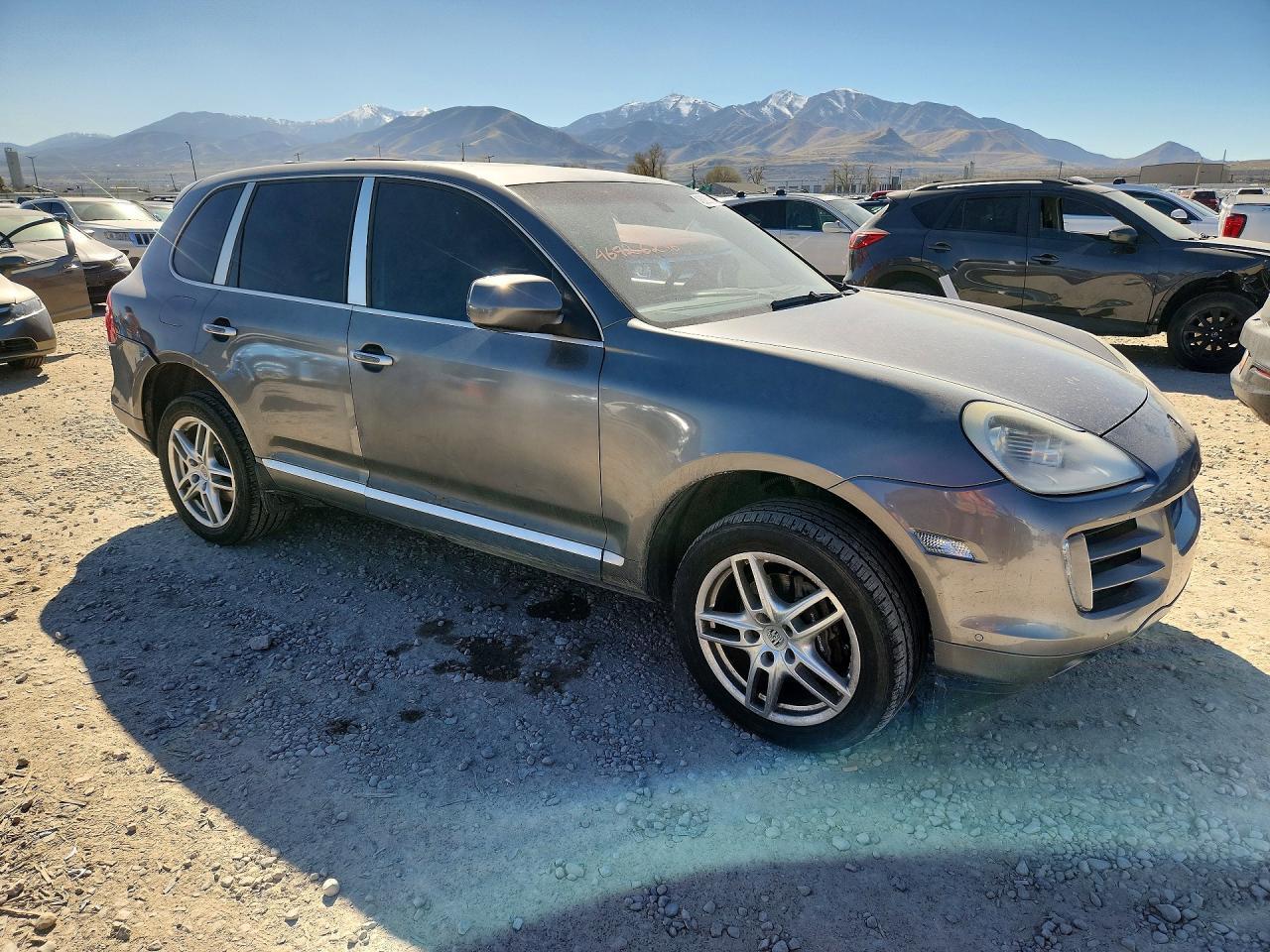 2010 Porsche Cayenne - Image 4