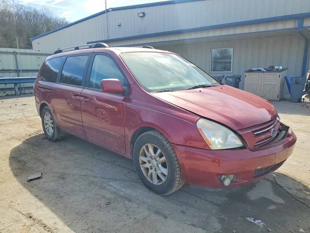 2008 Kia Sedona Lx - Image 4