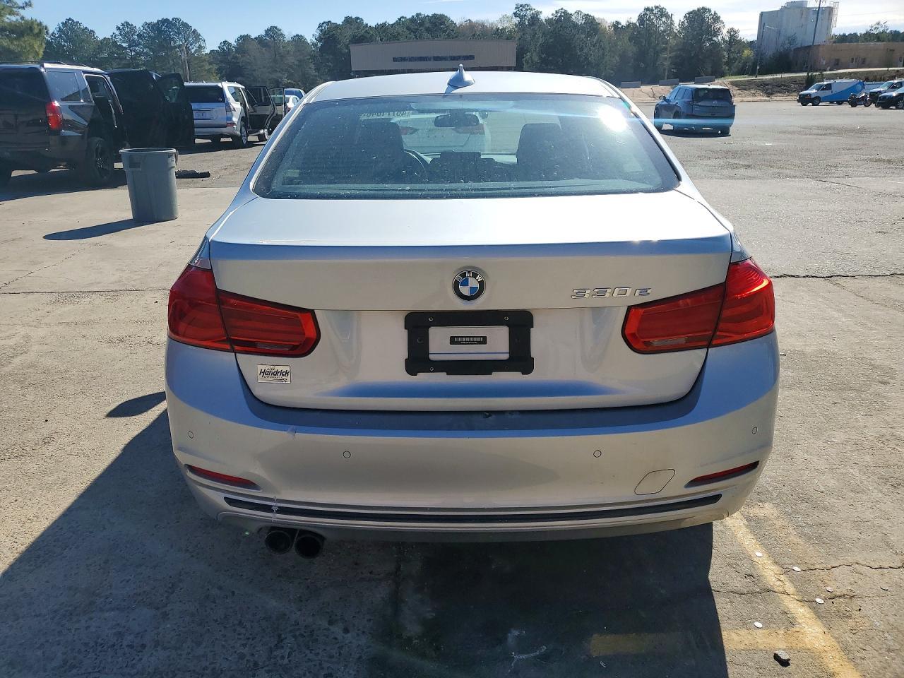 2017 BMW 330E - Image 6