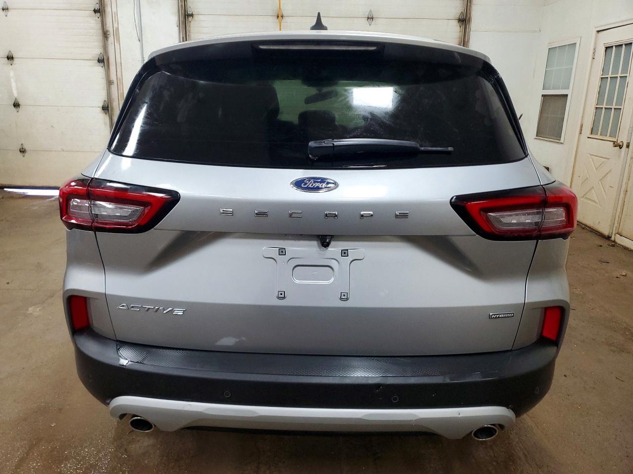 2023 Ford Escape Active - Image 6