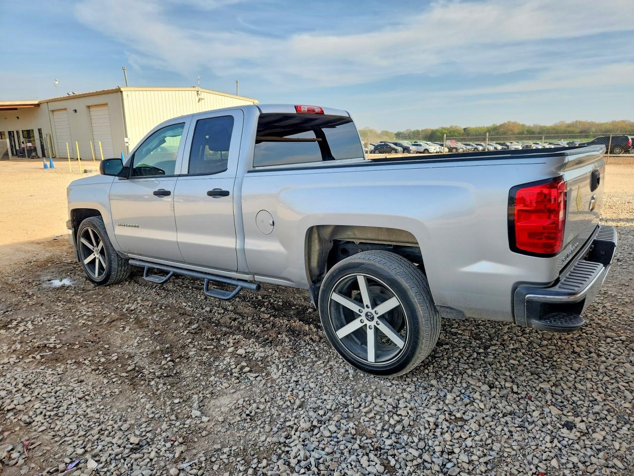 2014 Chevrolet Silverado C1500 - Фото 2