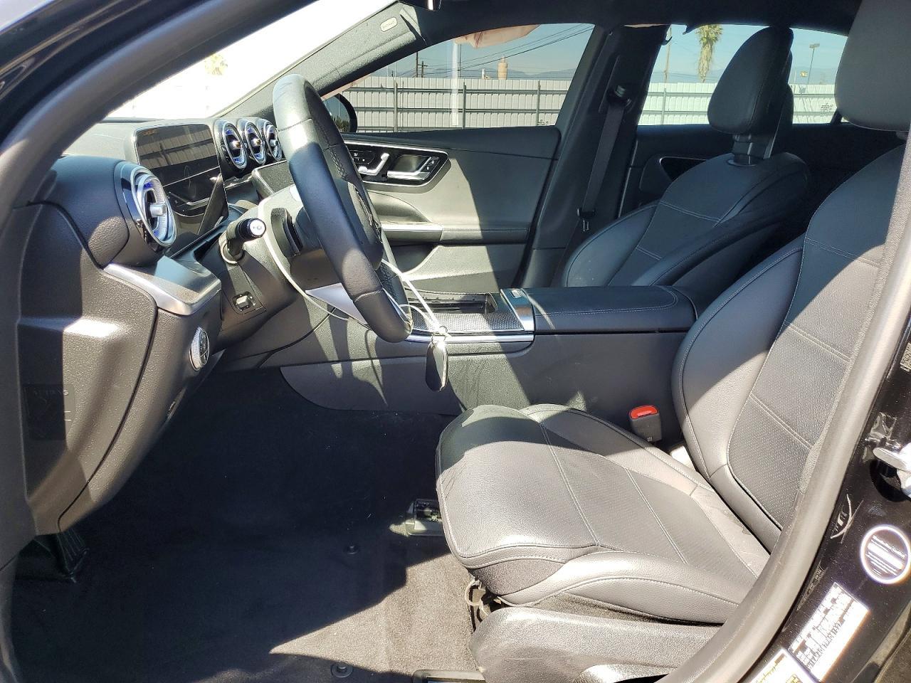 2023 Mercedes-Benz C 300 - Image 7