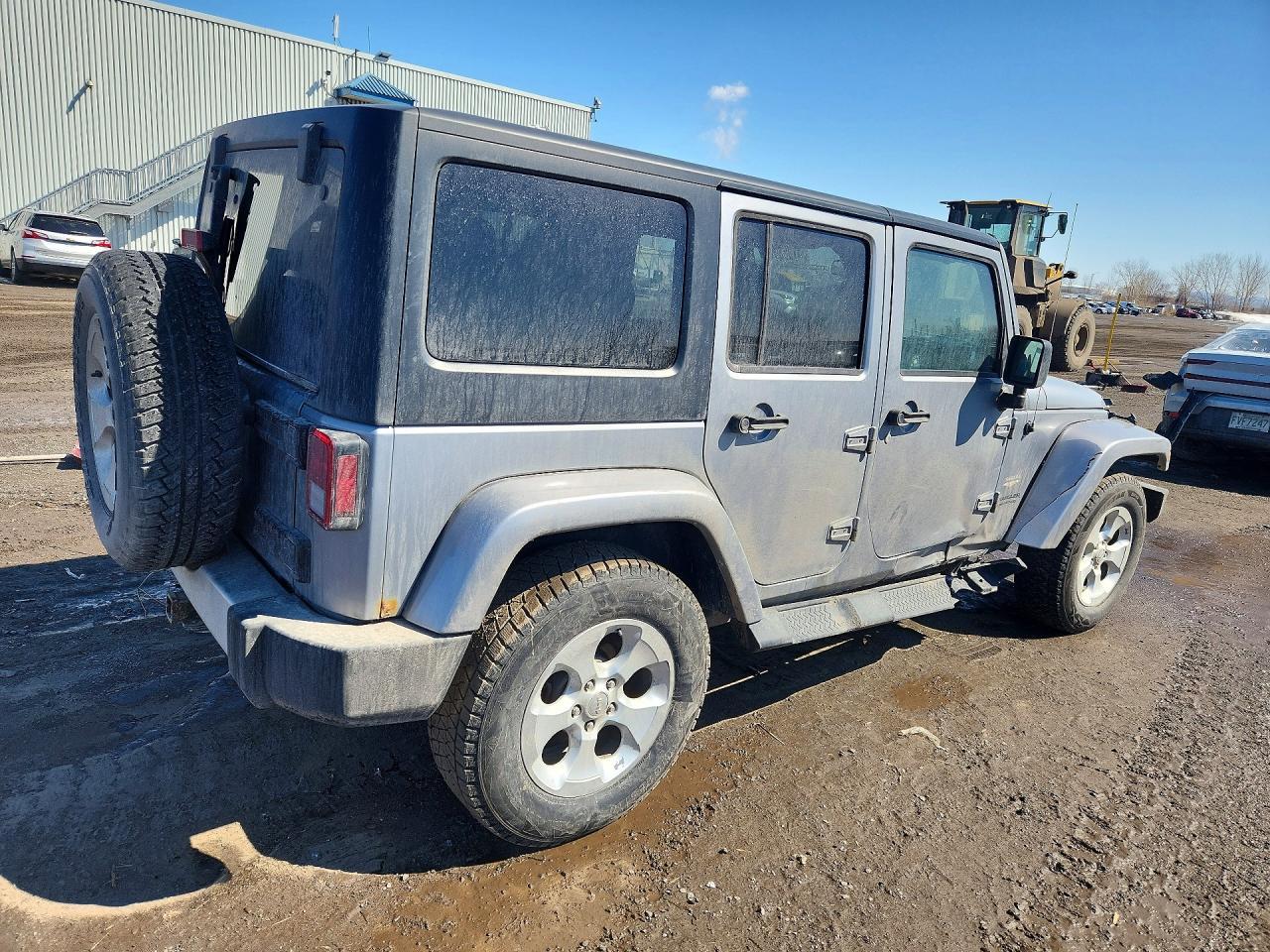 2013 Jeep Wrangler Unlimited Sahara - Image 3