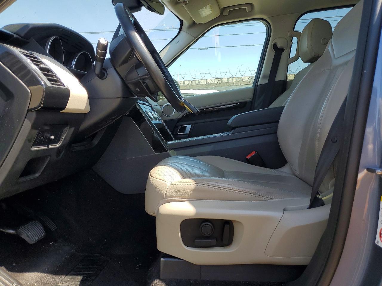 2020 Land Rover Discovery Se - Image 7